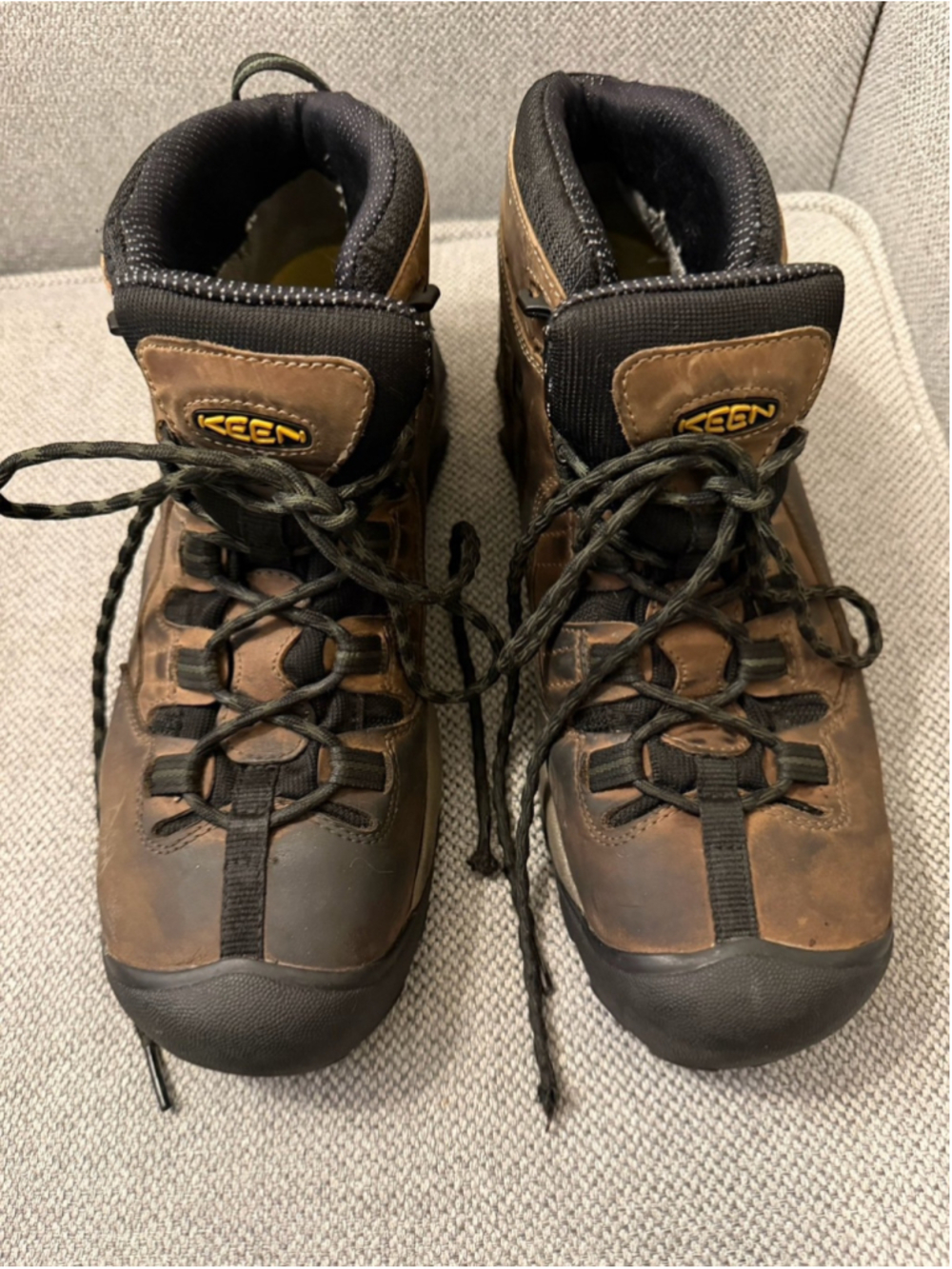 KEEN Men's Detroit XT Mid Steel Toe Waterproof work boots sz 12